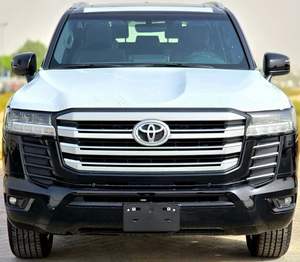 Toyota LandCruiser LC300 GXR 4.0 2025, options élevées, intérieur noir, diesel, boîte automatique, conduite à gauche, taille des pneus R20 - Product Image 1