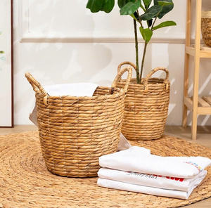 Cesta de almacenamiento de diseño para el hogar con flores hechas a mano, Material de mimbre, precio competitivo, fábrica de Vietnam, jacinto de agua, algas marinas - Product Image 1