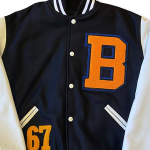 Vestes d'université en gros avec appliques, couleurs et logos personnalisés Veste universitaire chaude Letterman pour unisexe - Product Image 4