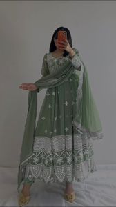 ชุดอนาร์กาลีแบบดั้งเดิม เสื้อผ้าผู้หญิงปากีสถาน ชุดพัธไน ดีไซน์ล่าสุดปี 2024 ขายส่ง ODM - Product Image 5