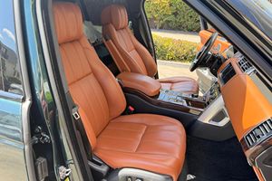รถยนต์ Range Rover Supercharged Autobiography ปี 2016 สภาพดีเยี่ยม เครื่องยนต์ V8 ซูเปอร์ชาร์จ 510 แรงม้า ระบบขับเคลื่อน 4 ล้อ สีเขียว British Racing Green ไม่ได้ดัดแปลงใดๆ - Product Image 5