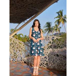 Robe évasée sans manches au-dessus du genou pour femmes - Product Image 6