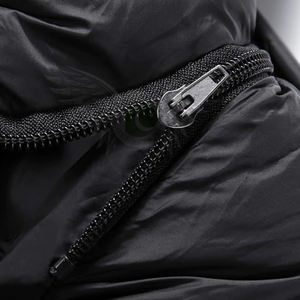 Veste matelassée homme de la meilleure qualité pour l'hiver Vêtements de rue stylés avec logo sur le devant - Product Image 3