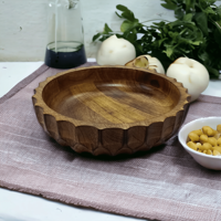 Vente en gros d'ensembles de vaisselle ronds en bois de manguier écologiques faits à la main, grands plateaux de service pour la maison et la cuisine des hôtels