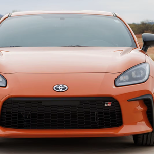 Toyota GR86 10ème anniversaire édition spéciale 2023 d'occasion en excellent état - Product Image 1