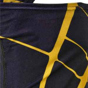 Pasamontañas térmico con protección para las orejas, diseñado para brindar máxima calidez y protección al aire libre durante las actividades invernales. - Product Image 3