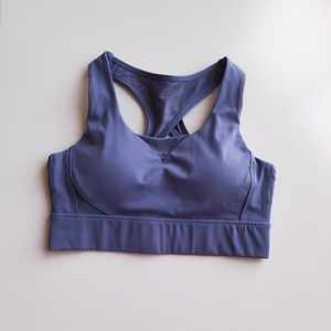 Soutien-gorge de sport pour femmes Soutien-gorge en coton sans trace, respirant, invisible, couleur pure, sans couture, rembourré - Product Image 3