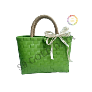Sac en plastique transparent avec poignée idéal pour les magasins de cosmétiques ou de vêtements du Vietnam - Product Image 1