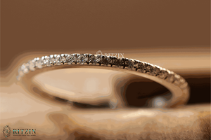 Unique 0,54 TCW forma redonda Moissanite Diamond Full Eternity Wedding Band Joyería exclusiva regalo para ella - Product Image 3