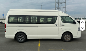 Toyota Hiace GL 2024 Usada en Excelentes Condiciones, Techo Alto, 2.5L Turbo Diésel, Volante a la Izquierda, Transmisión Manual - Product Image 5