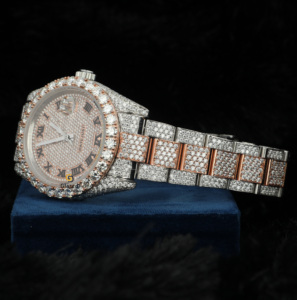Shiny Lab Grown Round Brilliant Cut Vvs Clarity Diamond Iced Out Hip Hop Reloj de pulsera con esfera personalizada para hombres - Product Image 3
