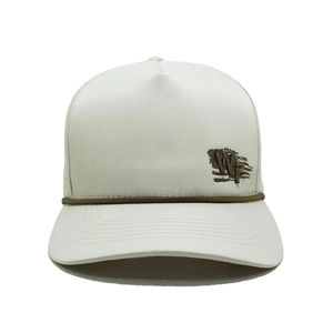 Haute qualité 100% polyester vente en gros chapeaux de camionneur trous perforés personnalisé 3D broderie Sport casquettes marque Logo Performance - Product Image 1