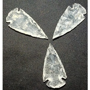 Vente en gros de 2 pouces de super qualité style Feng Shui en agate sculptée en cristal clair pointes de flèches en quartz artisanat en pierre semi-précieuse à vendre - Product Image 4
