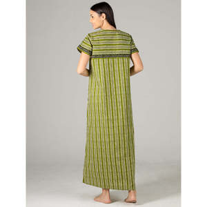 Camisón Largo Estampado 100% Algodón para Mujer Evolve - Súper Suave y Cómodo con Cierre de Botones hasta la Talla 3XL - Product Image 6