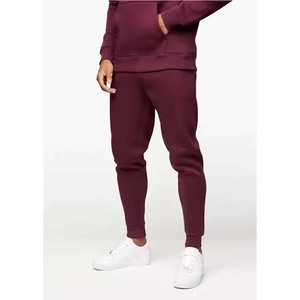 Diseño personalizado Hombres Chándal Nueva llegada Diseño superior Hombres Chándal Último diseño personalizado Hombres Slim Fit Chándal de alta calidad - Product Image 4