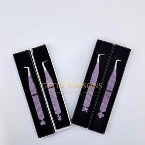 Pince à épiler professionnelle Boot 90 pour extensions de cils avec paillettes, en acier inoxydable, différentes formes de coupes, logo et couleur personnalisables - Product Image 3