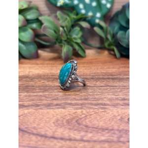 Bague en turquoise et argent sterling, objet culturel Navajo, taille 6.75 - Product Image 4