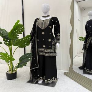 Elegante conjunto Sharara en seda romana Kurti completamente cosido y parte inferior con trabajo de hilo, Dupatta en Foux Georgette con borde de encaje - Product Image 2