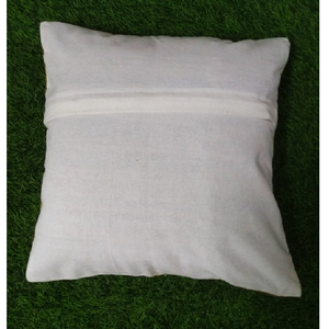 Fundas de cojines florales de satén elegantes y duraderas hechas a mano, personalizables, para el hogar, Hotel, restaurante, bordado con cuentas, hojas de trabajo, venta al por mayor - Product Image 4