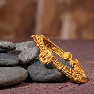 Bracelet de mode plaqué or de fabrication indienne Bracelets de bijoux de mode Bracelets de haute qualité pour dames bracelets de bijoux à la main prix d'usine - Product Image 1