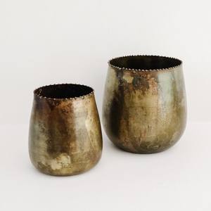 Forme de seau en métal avec des jambes jardinière de haute qualité meilleure vente jardinière à patine antique rustique pour fleur Famhouse - Product Image 2