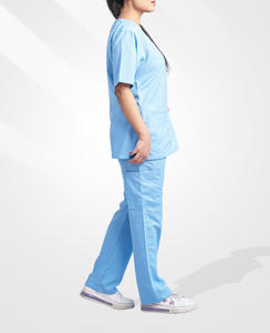 Ensemble de tenues médicales unisexe en jean extensible 2 pièces à manches courtes pour l'été, avec logo personnalisé, pour hôpital et clinique, style jogger, vente en gros - Product Image 2