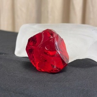 Pierre Énergétique Suspendue en Cristal K9 Irrégulier Faite à la Main, avec Trou, 4-6cm, Attrape-Soleil Coloré pour Décoration de Fenêtre et de Maison (Vente en Gros)
