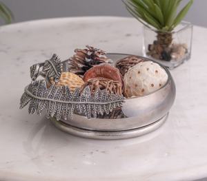 ชามตกแต่งแก้วสีเงินหรูหราพร้อมใบเฟิร์นโลหะสำหรับตกแต่งโต๊ะและบ้าน - Product Image 1