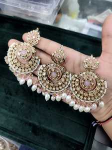 Boucles d'oreilles indiennes en vente chaude, boucles d'oreilles anciennes plaquées ombre avec zircon, bijoux pour femmes, boucles d'oreilles pour femmes - Product Image 2