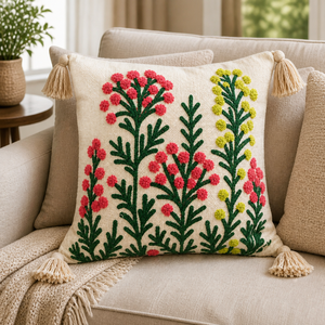 Coussin décoratif en coton brodé à la main avec insert, motif prairie botanique rose, avec pompons, pour salon - Product Image 4