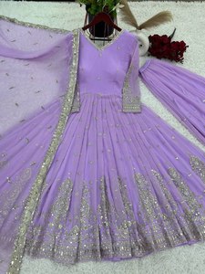 Nouvelle robe de soirée design avec fond entièrement cousu et travail de séquence de broderie lourde Dupatta - Product Image 3