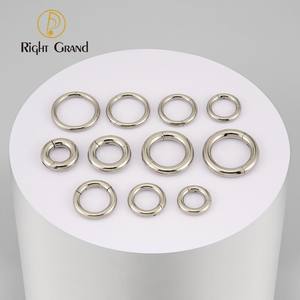 सेप्टम नाक क्लिकर छल्ले बुनियादी प्रारंभिक भेदी टाइटेनियम हूप इयररिंग्स हेक्स स्टेनलेस स्टील बॉडी भेदी गहने - Product Image 2