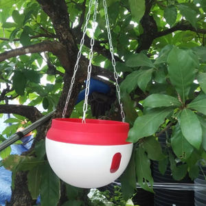 Pot suspendu à chaîne au fini mat Style minimaliste pour maisons modernes - Product Image 1