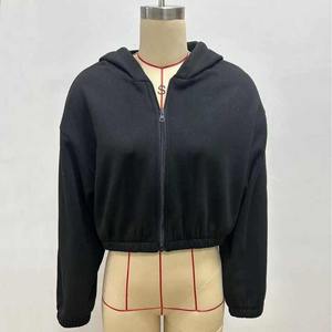 Sweat à capuche court à col roulé pour femmes de haute qualité sweats en molleton décontractés avec style sport pour les soldes d'hiver - Product Image 5