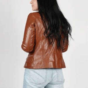 Chaqueta de Cuero para Mujer con Múltiples Bolsillos, Nueva Colección, Chaqueta de Cuero para Mujer Resistente al Viento - Product Image 2