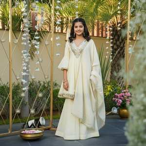 Top Sharara de Primera Calidad Listo para Usar para Niños con Mangas Elegantes, Traje Sharara Disponible en Grandes Cantidades - Product Image 2