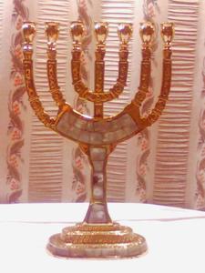 Zinc Alloy Golden Menorah 7-Headed Israeli Metal <b>Candlestick</b> Hanukkah Jewish Candelabra For Christmas Judaism Festival Decor - Product Image 4