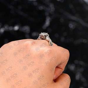 1,00 CTW Princess Cut Nupcial Set Moissanite Aniversario y regalo de cumpleaños Anillo de banda para Mujeres para el amor - Product Image 6