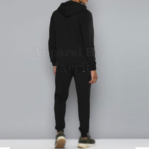 Conjunto deportivo para hombre de estilo único con chaqueta de manga larga y pantalones ajustados, diseñado para mayor comodidad y moda urbana diaria. - Product Image 3