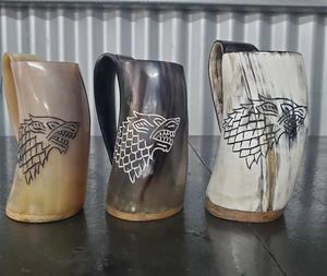 Taza de cuerno para beber vikingo nórdico más vendida, tazas de cerámica seguras para alimentos, precio al por mayor hecho a mano en la India - Product Image 2