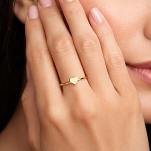 Bague en argent Hallmark tendance et romantique avec petit cœur et pierre précieuse, incrustation religieuse classique avec technologie à griffes pour enfants - Product Image 2