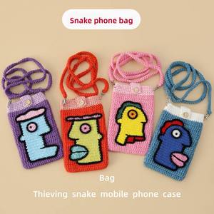 Sac à dos en crochet style campus, en coton tricoté, à bandoulière unique, motif serpent, graffiti parent-enfant, style streetwear, sac à dos puzzle - Product Image 2