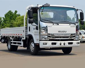 Camión Isuzu ELF Usado del 2013 con Plataforma Abatible de 10 pies y Capacidad de Carga de 1.5 Toneladas - Product Image 4