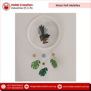 Mobile bébé fait main en feutre de laine doux de qualité supérieure, taille personnalisée unisexe, marque HOBB, jouet suspendu coloré, lit bébé, berceau, chevet - Product Image 2
