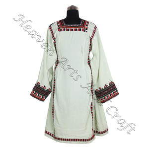 Véritable Banjara Traditionnelle Vintage Indienne Broderie Faite À La Main Balochi Robe BDR018 Vintage Bohème De Fournisseur Indien Vintage - Product Image 4