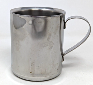 Premium Moscow Mule Gris Acier Inoxydable Design Élégant Parfait pour Thé Café et Barware Décor Base Robuste - Product Image 6