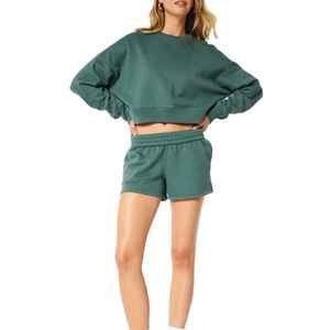 OEM Sweatshirts à col rond brodés en coton molletonné épais avec impression personnalisée pour femmes Shorts évasés Ensembles de shorts 2 pièces - Product Image 3