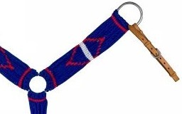 Collier de poitrine de cheval à surbrillance bleue et rouge avec fil tressé coton/polyester/laine tricoté coloré pour l'équitation durable - Product Image 3