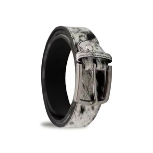 Cinturón de Cuero Vacuno Genuino Hecho a Medida a Precio de Fábrica, Cinturón de Cuero Vacuno Elegante y Moderno de Alta Calidad - Product Image 2