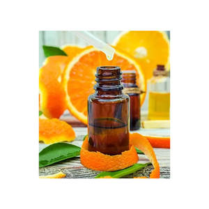 Aceite esencial de cáscara de naranja orgánico puro 100%, aceite portador prensado en frío de fabricante indio - Product Image 1